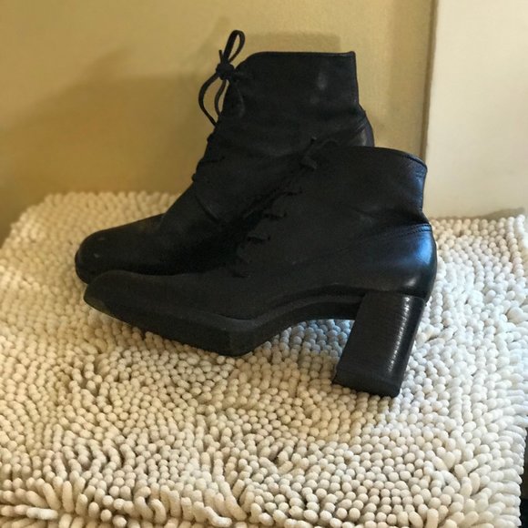 Diba leather lace up heeled booties 6.5 - Picture 8 of 14
